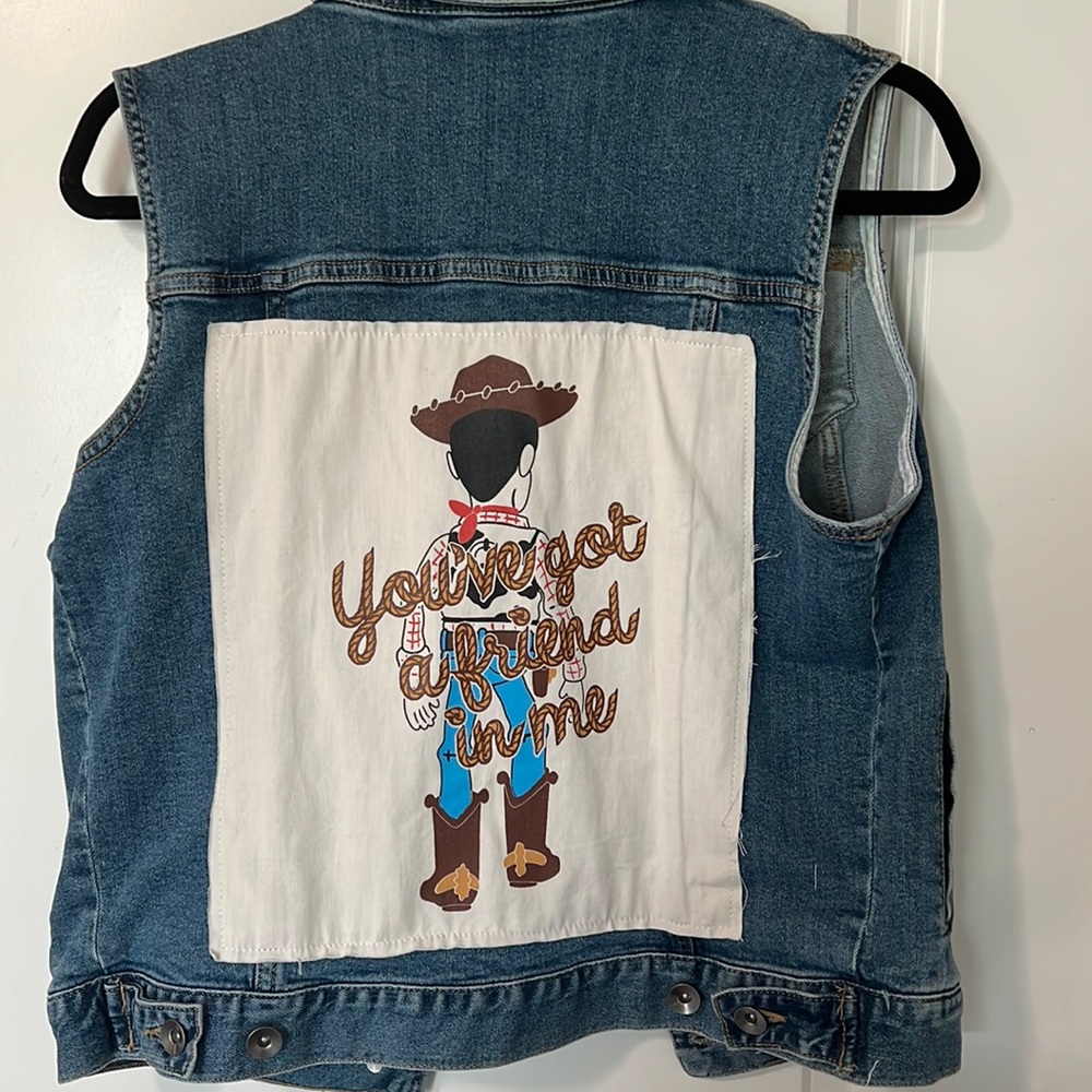 Disney’s Toy Story Women’s Denim Vest - Picture 1 of 6